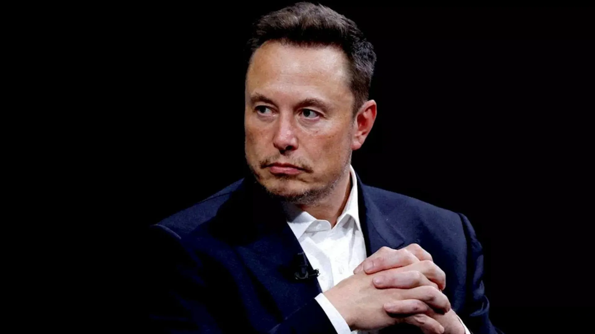 Elon Musk Highlights Clinton, Bush Deportations Amid Trump Legal Battle