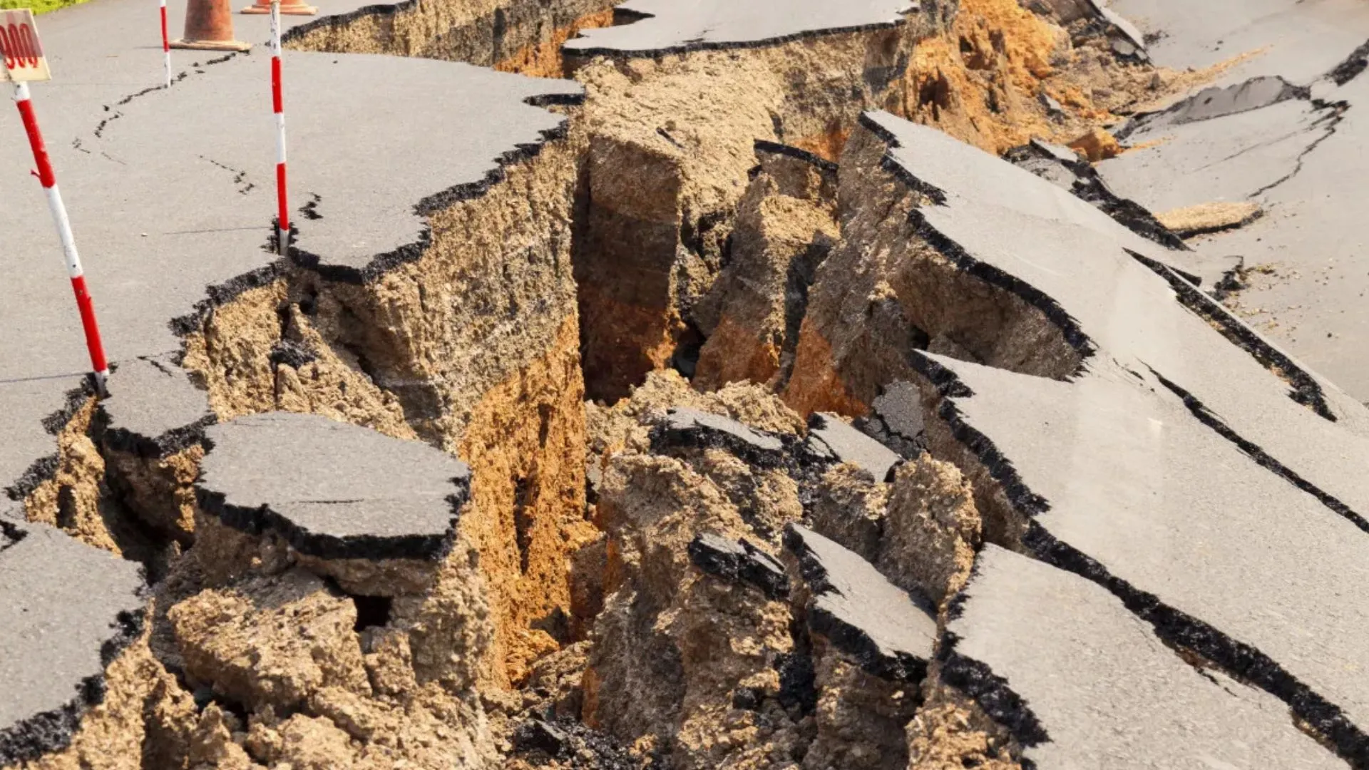 Four Earthquakes Shake India, Myanmar, and Tajikistan Within One Hour