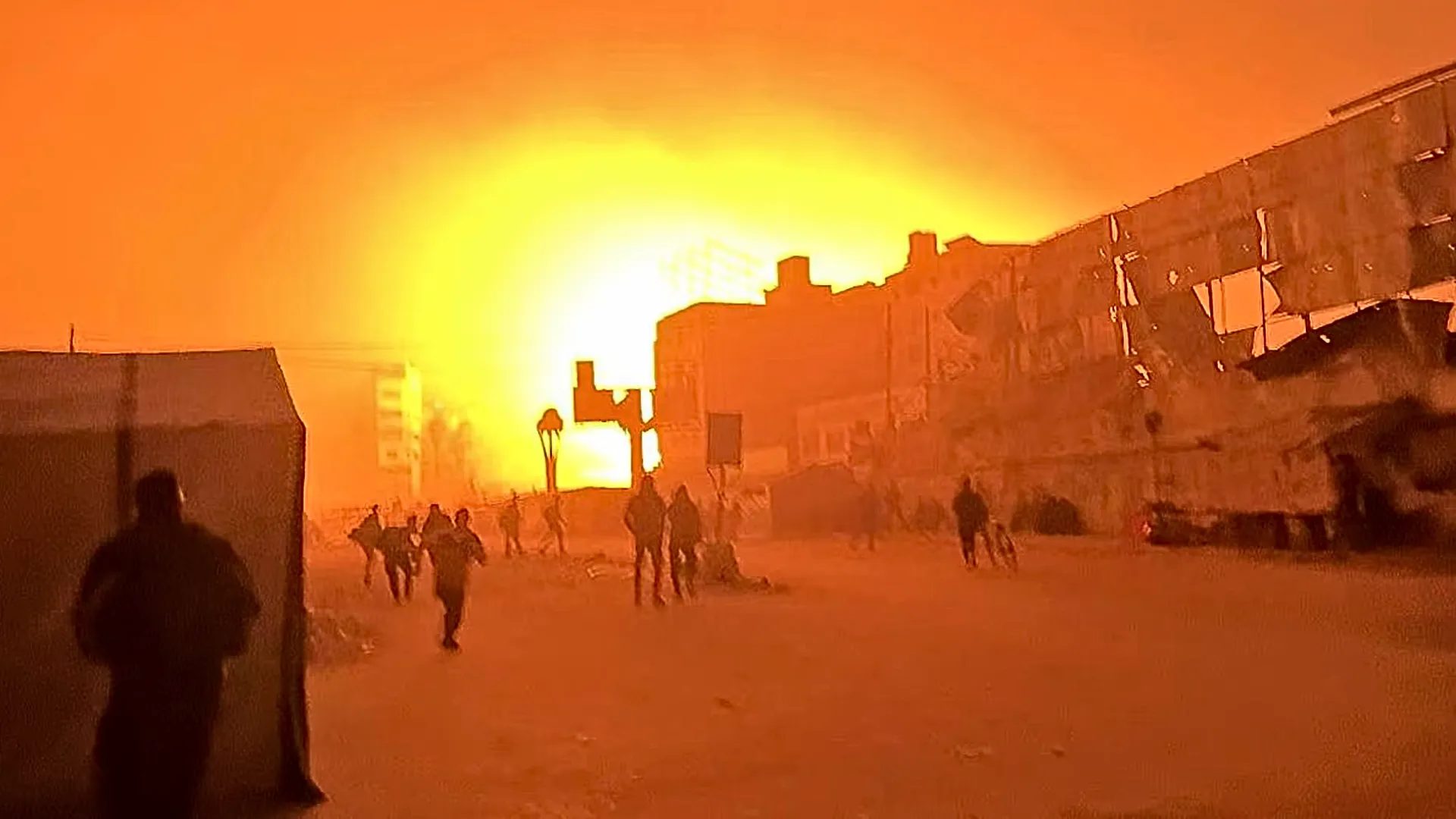 Gaza Hospital Struck in Israeli Attack | Watch