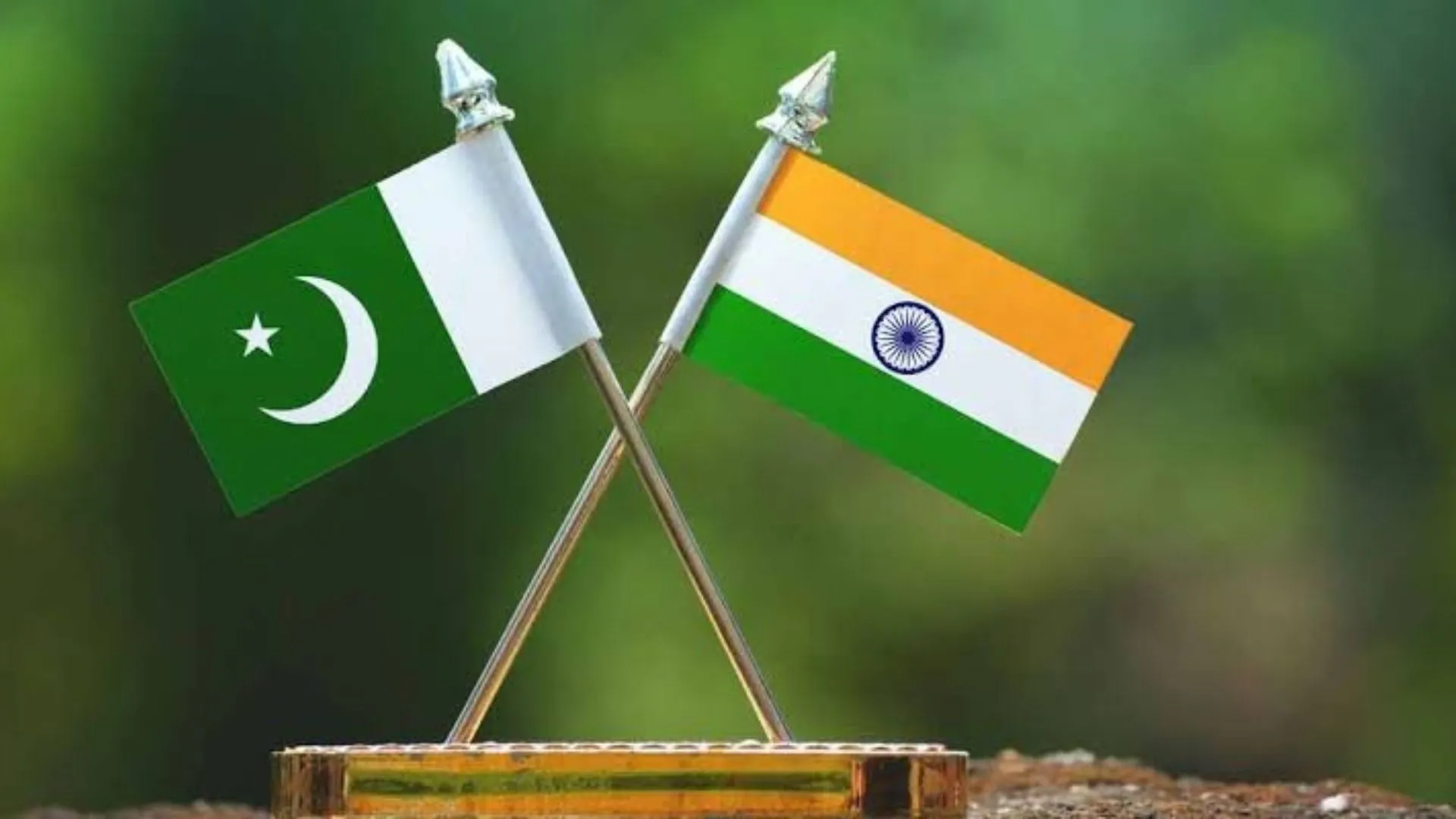India Hits Back at Pakistan’s Waqf Comments, Highlights Its Poor Minority Rights Record