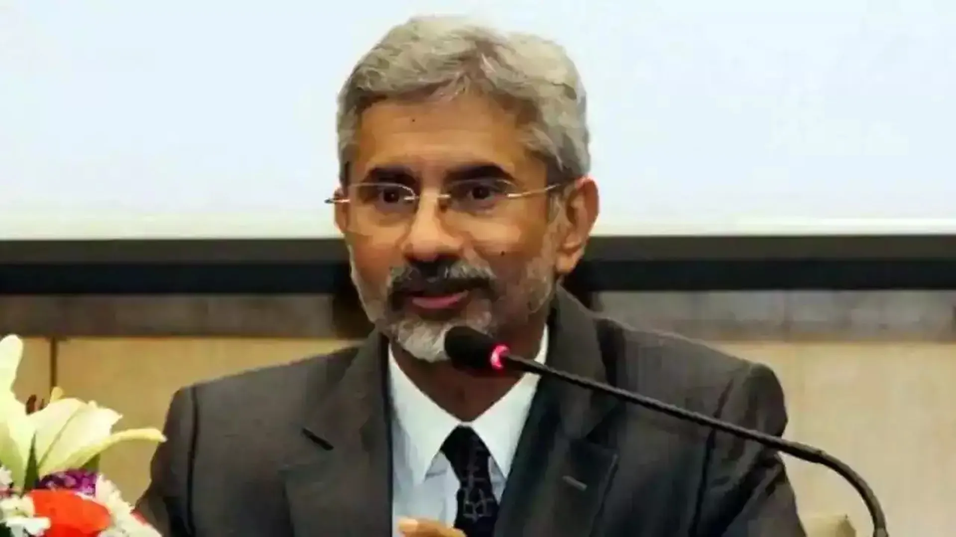 Jaishankar Extends Greetings to Zimbabwe on Its Independence Day