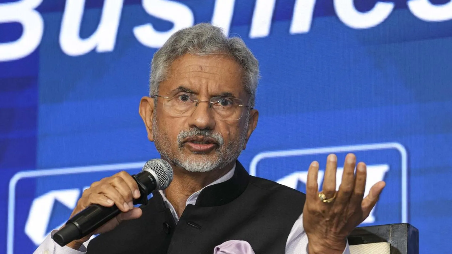 Jaishankar Warns Against Economic Weaponisation, Urges Stronger Global Partnerships