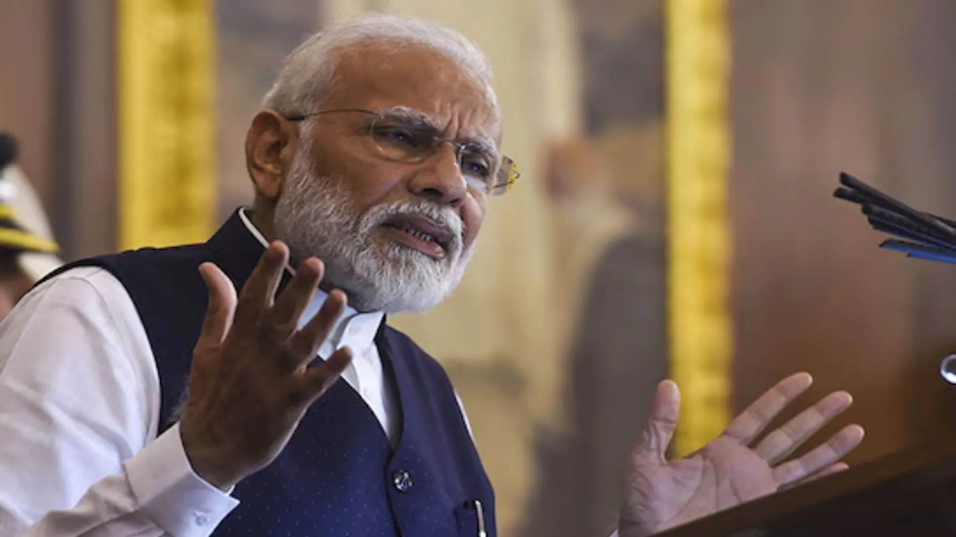 Modi strikes decisively; Congress struggles with Waqf Bill opposition