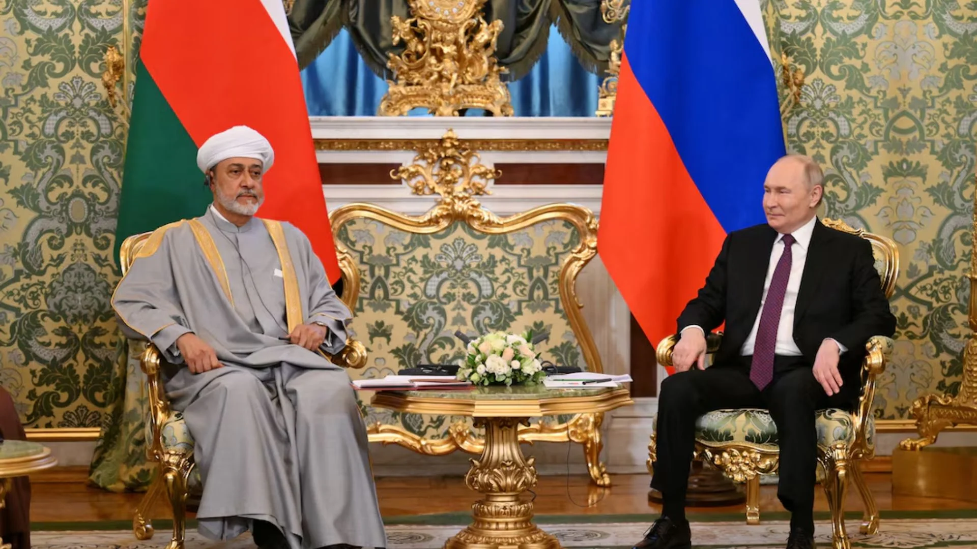 Putin Meets Oman’s Sultan: Talks Focus On Iran Nuclear Deal And Middle East Tensions