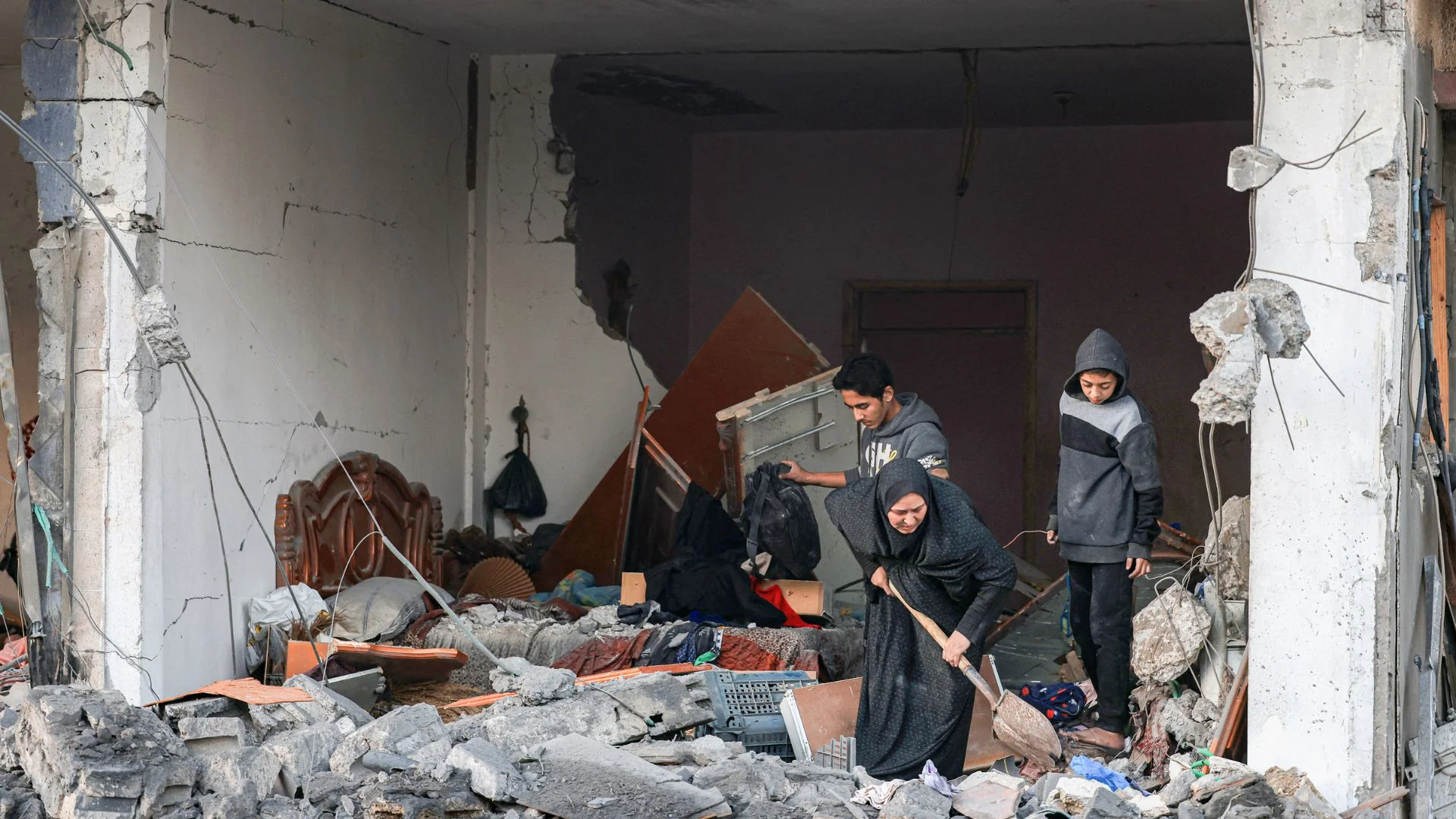 Qatar Reports Progress In Ceasefire Talks As Gaza Death Toll Surpasses 50,000