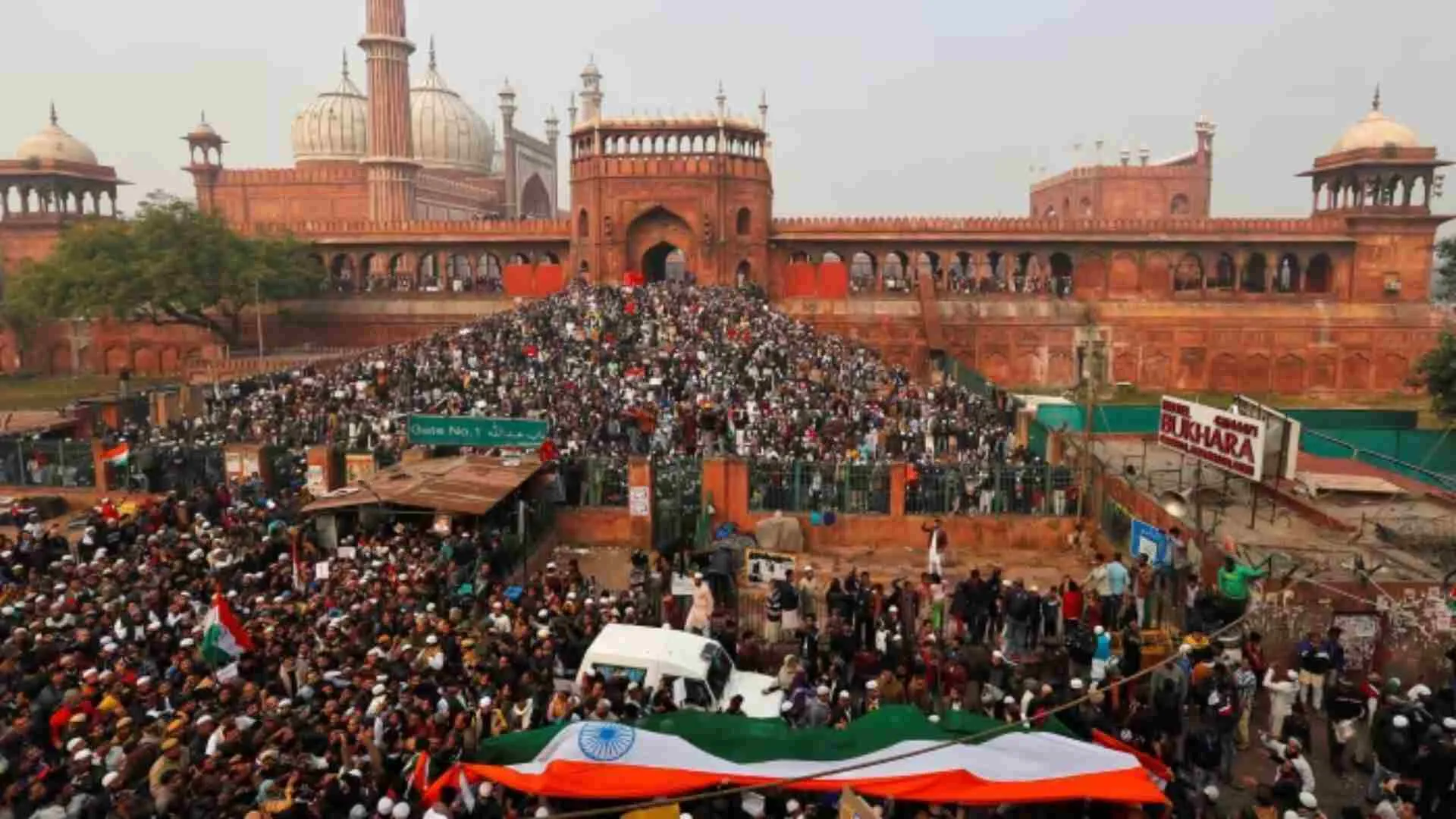 Red Fort, Jama Masjid Receive Bomb Threats, No Explosives Found