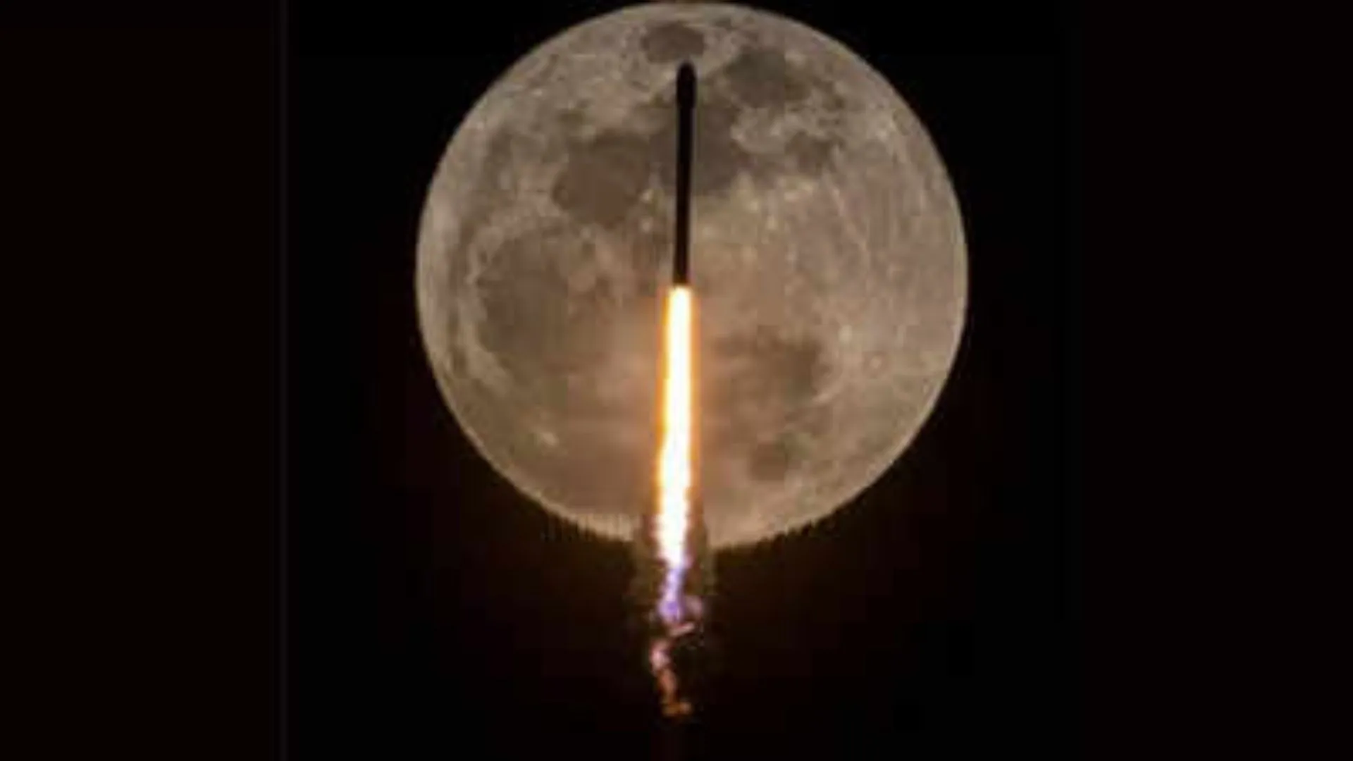 SpaceX Falcon 9 Soars Past Full Moon with Starlink Satellites | Watch