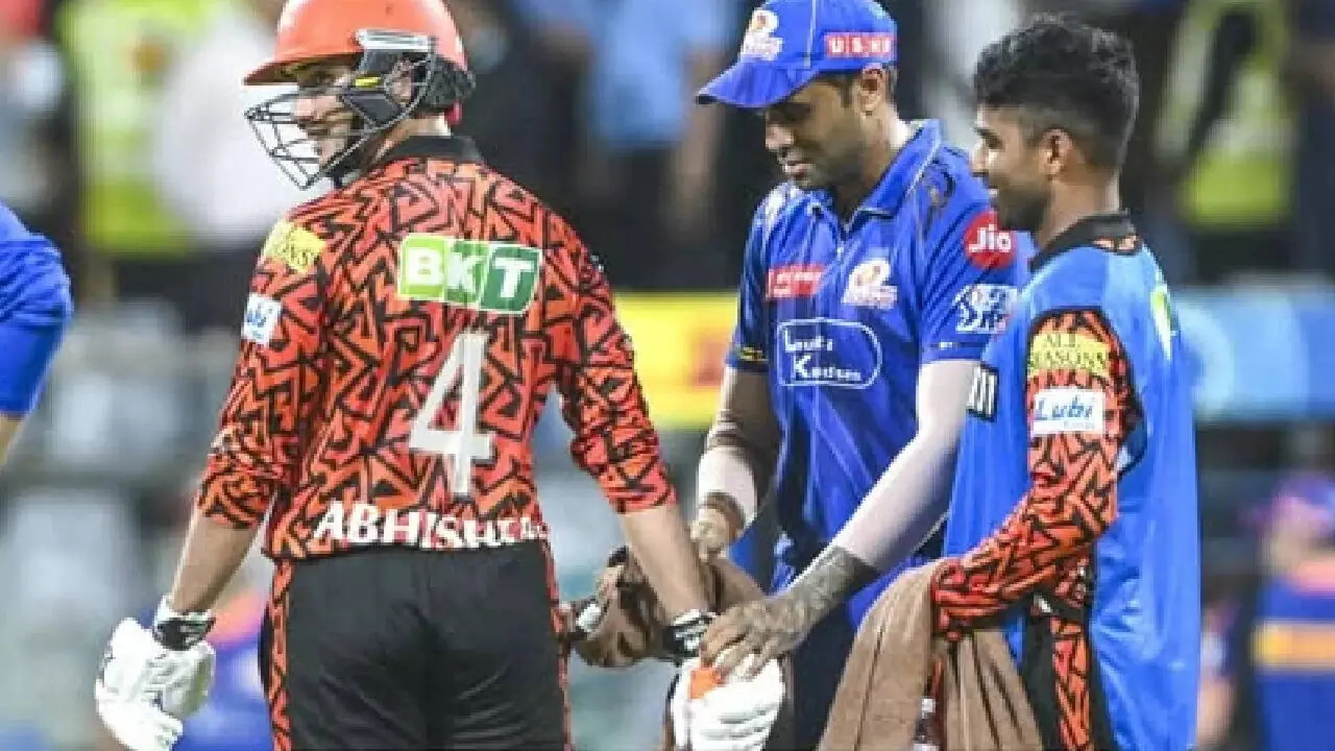 “Where’s the Chit?” Suryakumar Yadav Checks Abhishek Sharma’s Pocket in Hilarious On-Field Moment | Watch