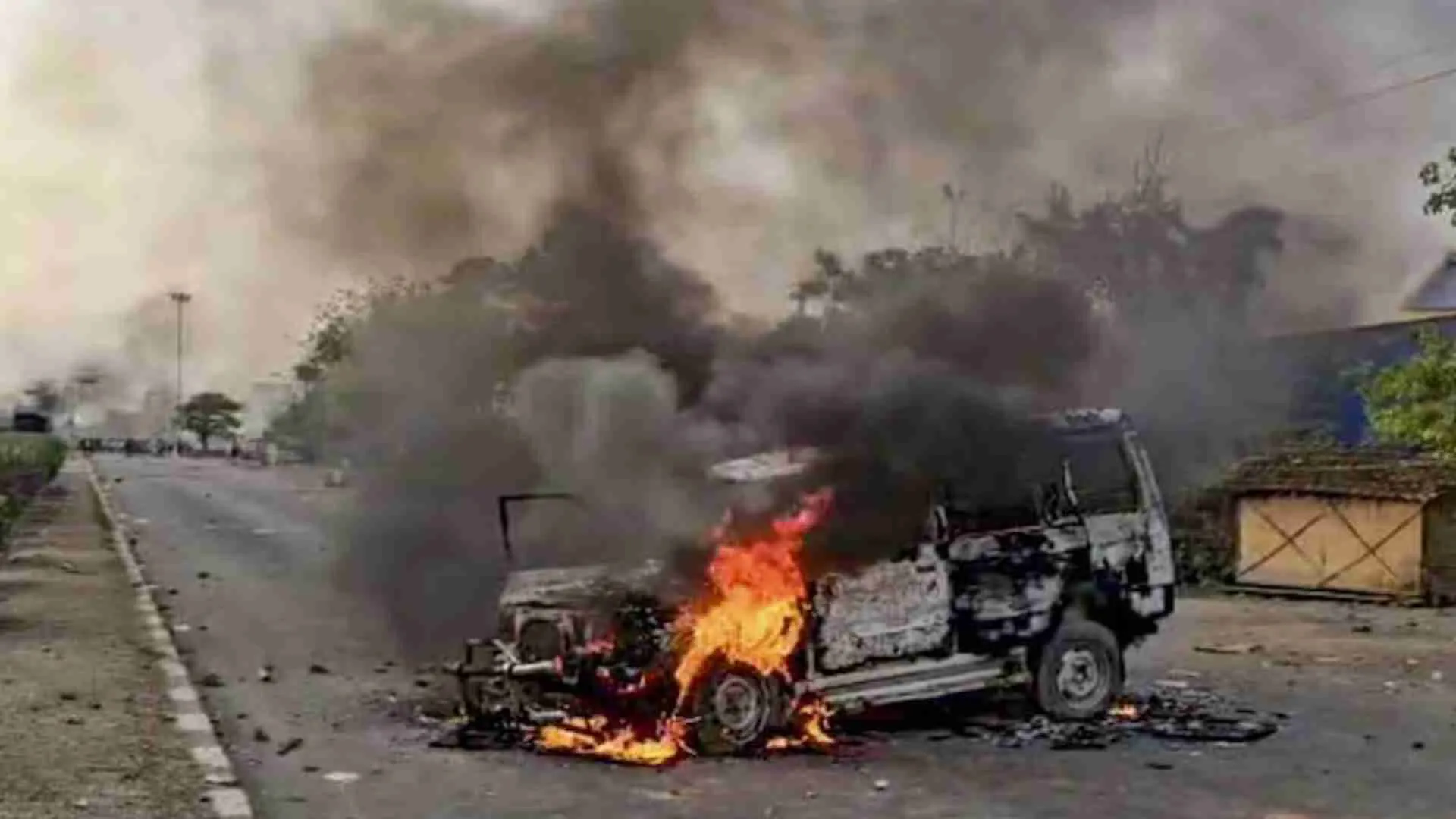 Tracks, Stones And Tension: Bengal Boils Over Waqf Act Protests | WATCH