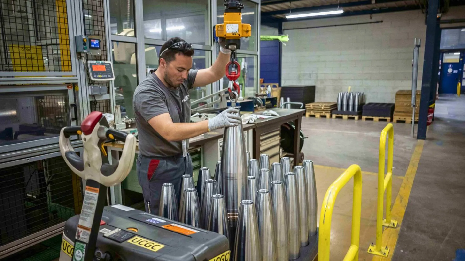 UK Boosts Arms Output, Cuts Reliance on US & French Suppliers