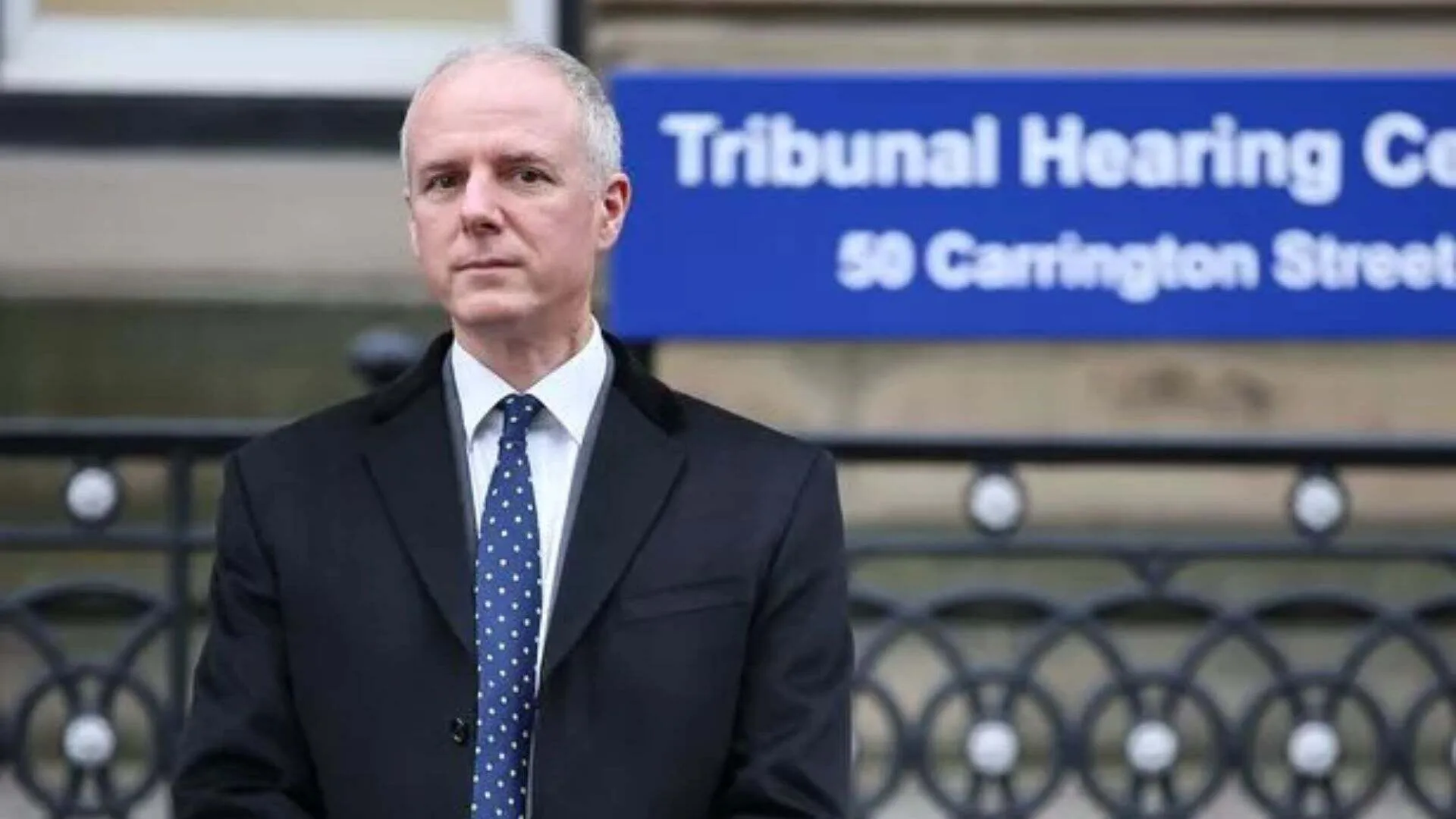 UK Surgeon Cycled Through Snow to Stab Colleague