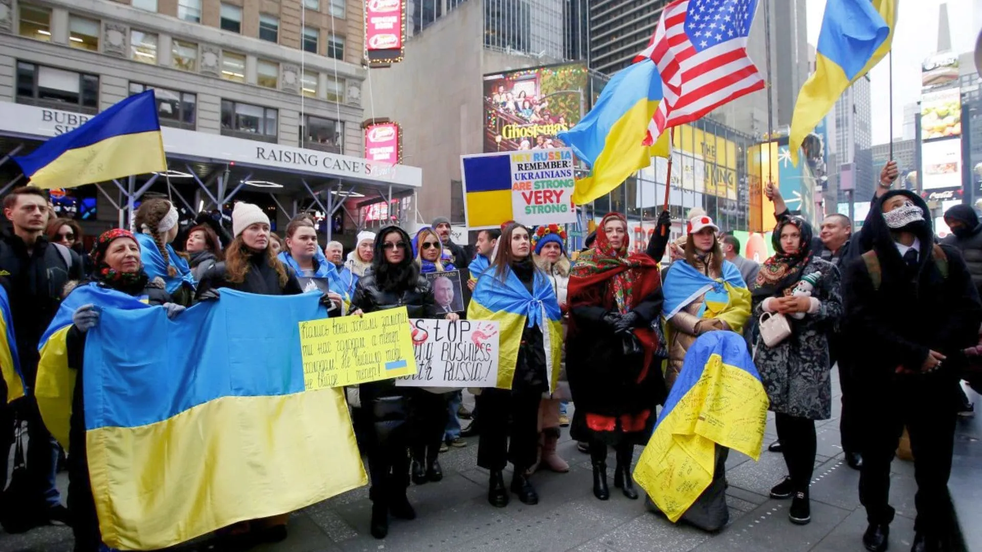 US Threatens Ukrainian Refugees with ‘Deportation’ in Email Error