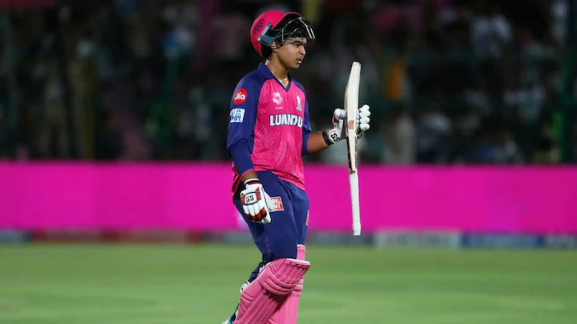 Youngest IPL Debutant Vaibhav Suryavanshi Shines with Impactful Knock, Gets Emotional After Dismissal | Watch
