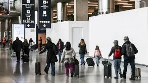 Russia Slams France Over “Shameful” Detention of Diplomat at Paris Airport