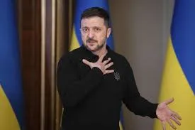 Zelensky Accuses Russia of Nearly 3,000 Violations Amid Easter Truce