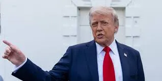 Trump Slams Zelensky for Refusing to Give Up Crimea, Says It’s Prolonging War