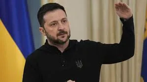 Zelenskyy Calls for Stronger Global Pressure on Russia Amid Intensified Frontline Fighting