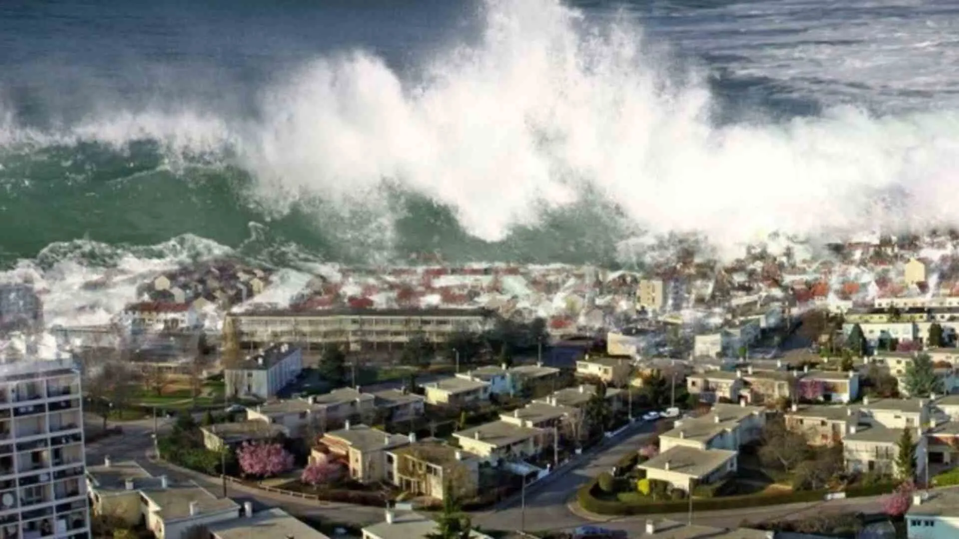 1,000-Foot Tsunami Risk Looms on US West Coast, Say Researchers