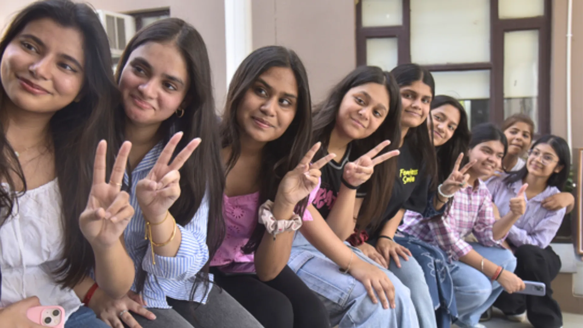 CBSE Results 2025: Prayagraj Region Ranks Lowest for 4th Straight Year With 79.53% Pass Rate