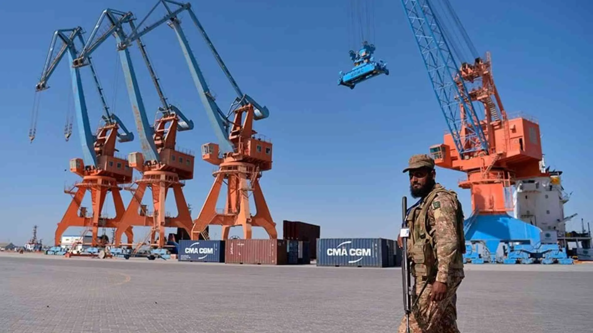 China Bypasses Pakistan, Seeks Direct Talks With Baloch Groups on CPEC