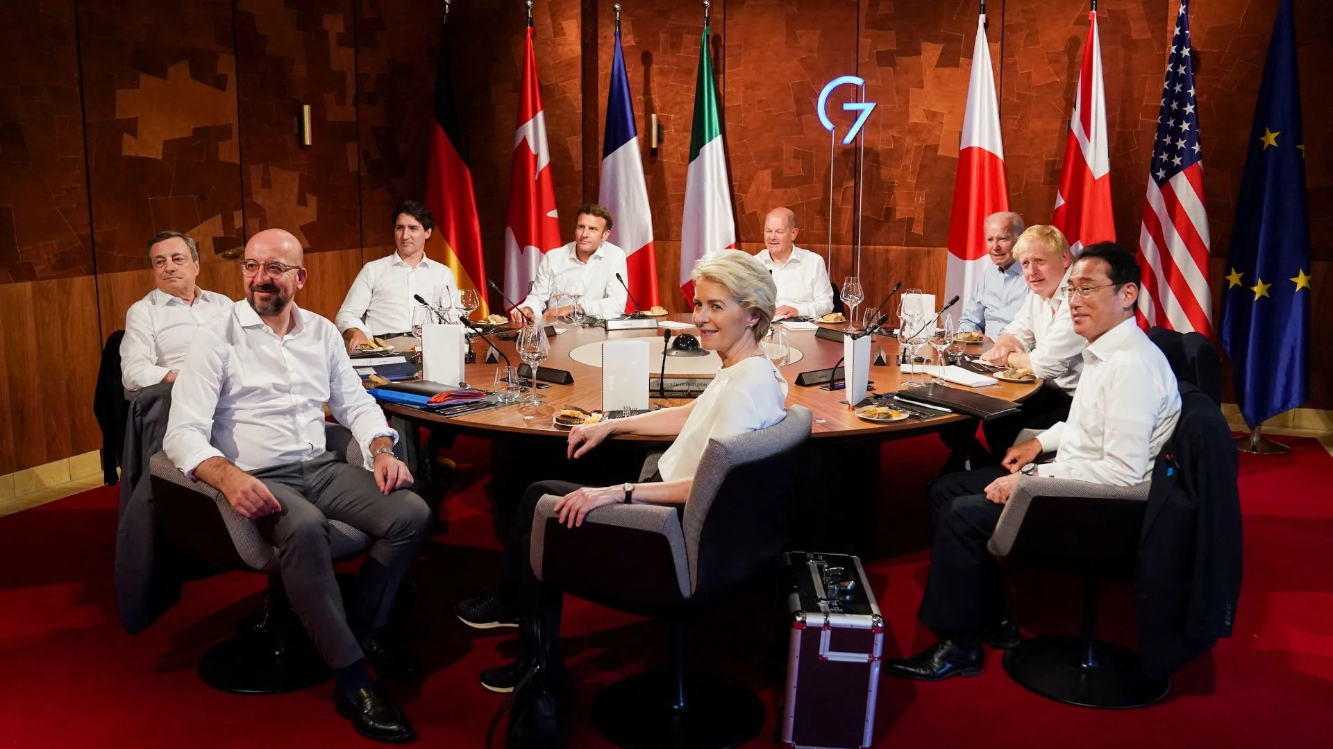 G7 Targets Shadow Economies And Warns Russia: Tougher Sanctions May Be Imminent