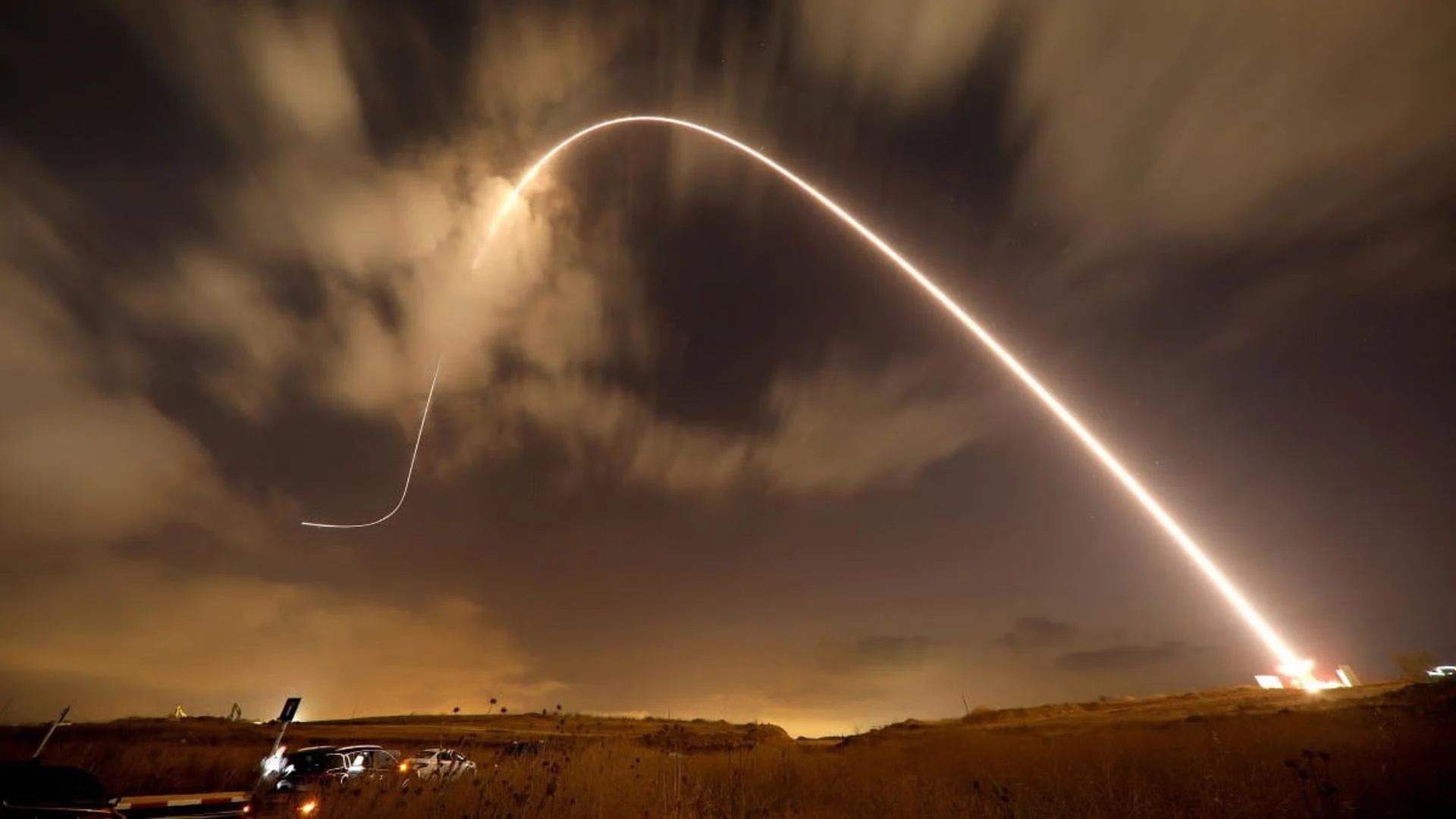 Israel Intercepts Houthi Missile Amid Trump’s Gulf Visit, Raising Regional Tensions