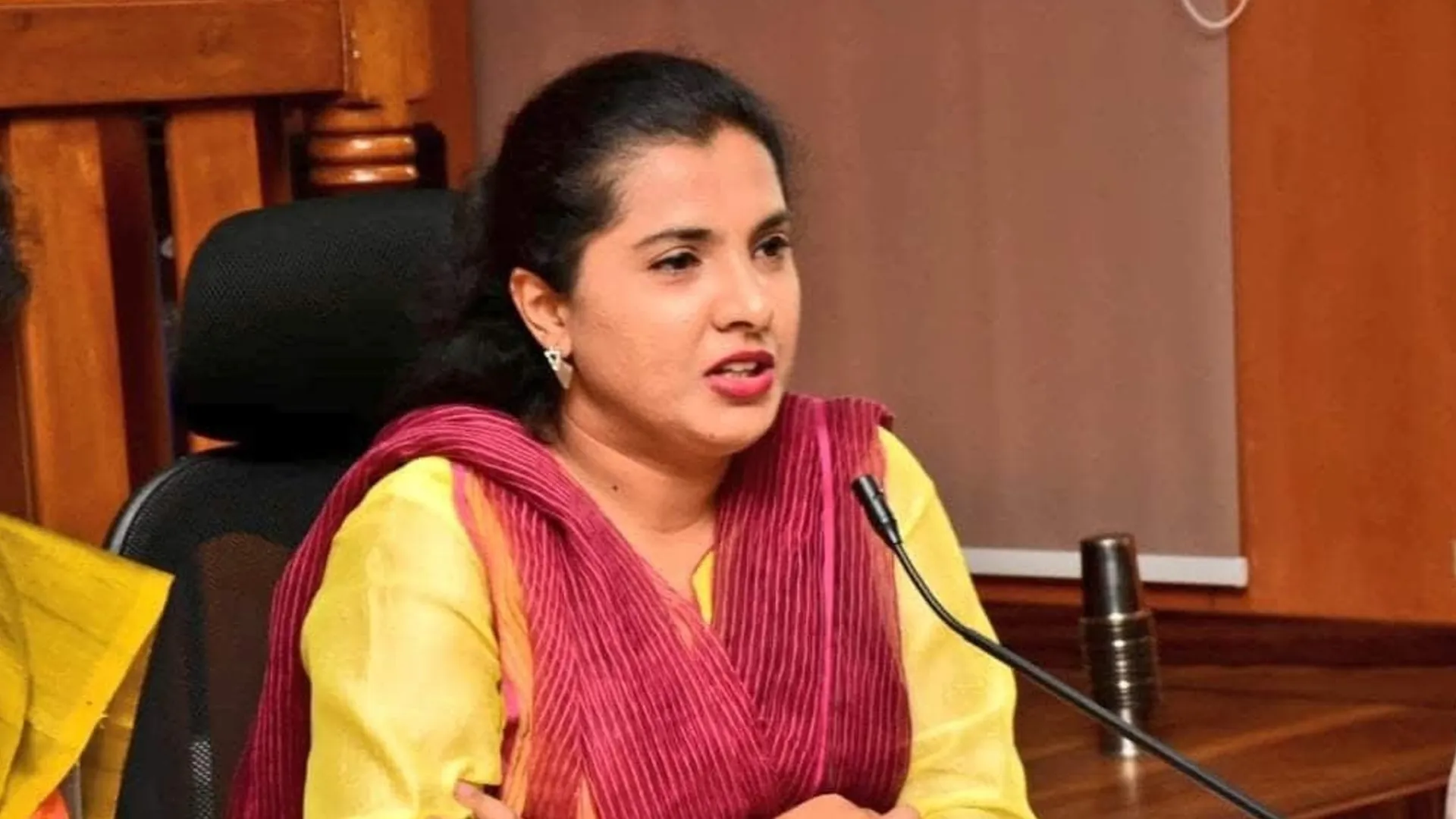 Who Is IAS Officer Fouzia Tarannum? BJP MLC Booked Over ‘Pakistani’ Remark