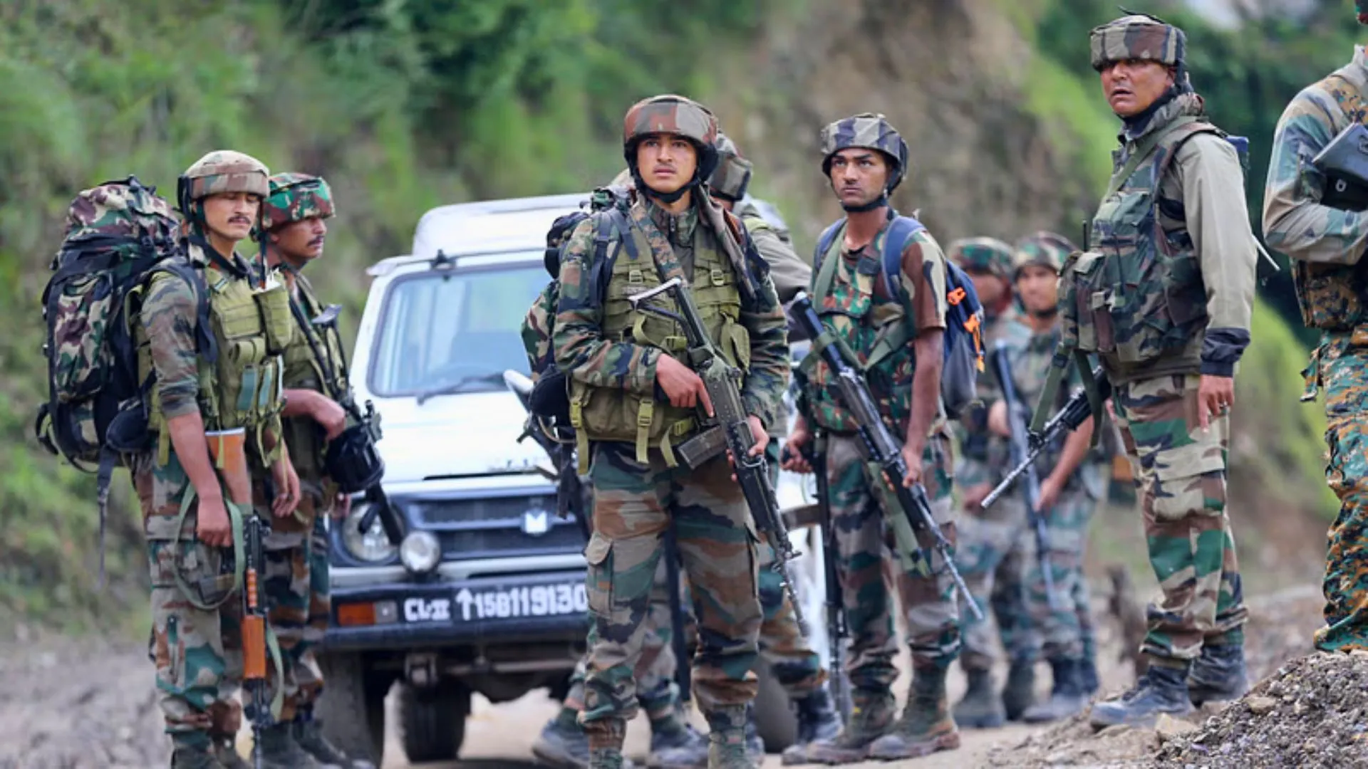 J&K: Encounter Breaks Out Between Terrorists and Security Forces in Tral