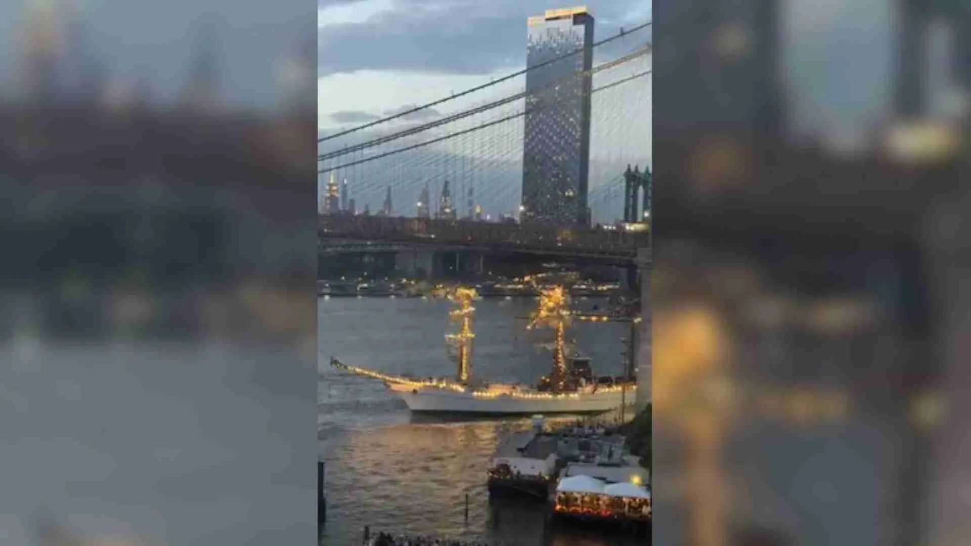 Mexican Navy Ship Hits And Crashes Iconic Brooklyn Bridge, Sailors Hanging In Mid-Air | WATCH