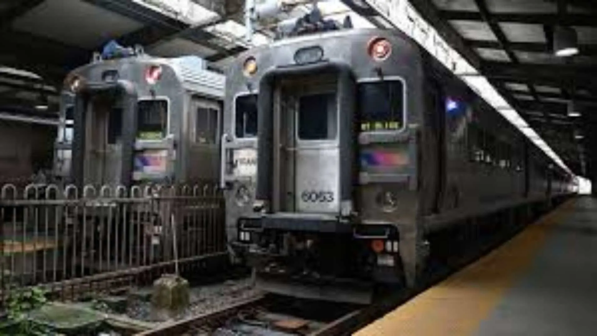 New Jersey Transit Rail Strike Begins After Four Decades Amid Stalled Wage Negotiations