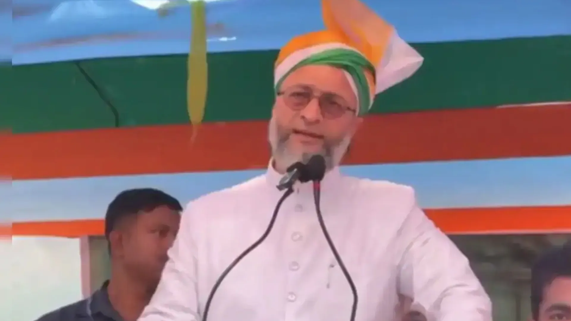 ‘Pakistan Murdabad’: What Did Owaisi Just Say About India’s Strike? | Watch