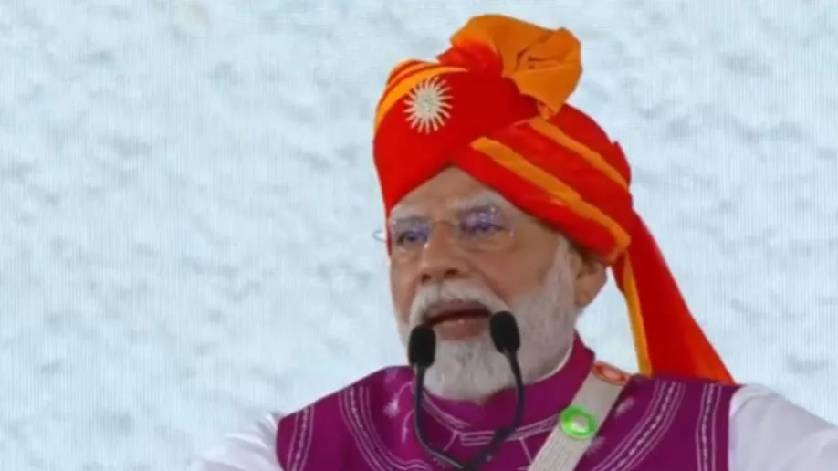 PM Modi Inaugurates Dahod Rail Plant, Launches Rs. 24000 Crore Development Projects
