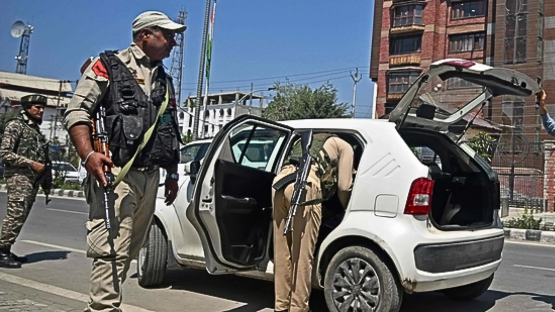 Pahalgam Terror Attack Fallout: 6 Cops Moved Out of Anantnag