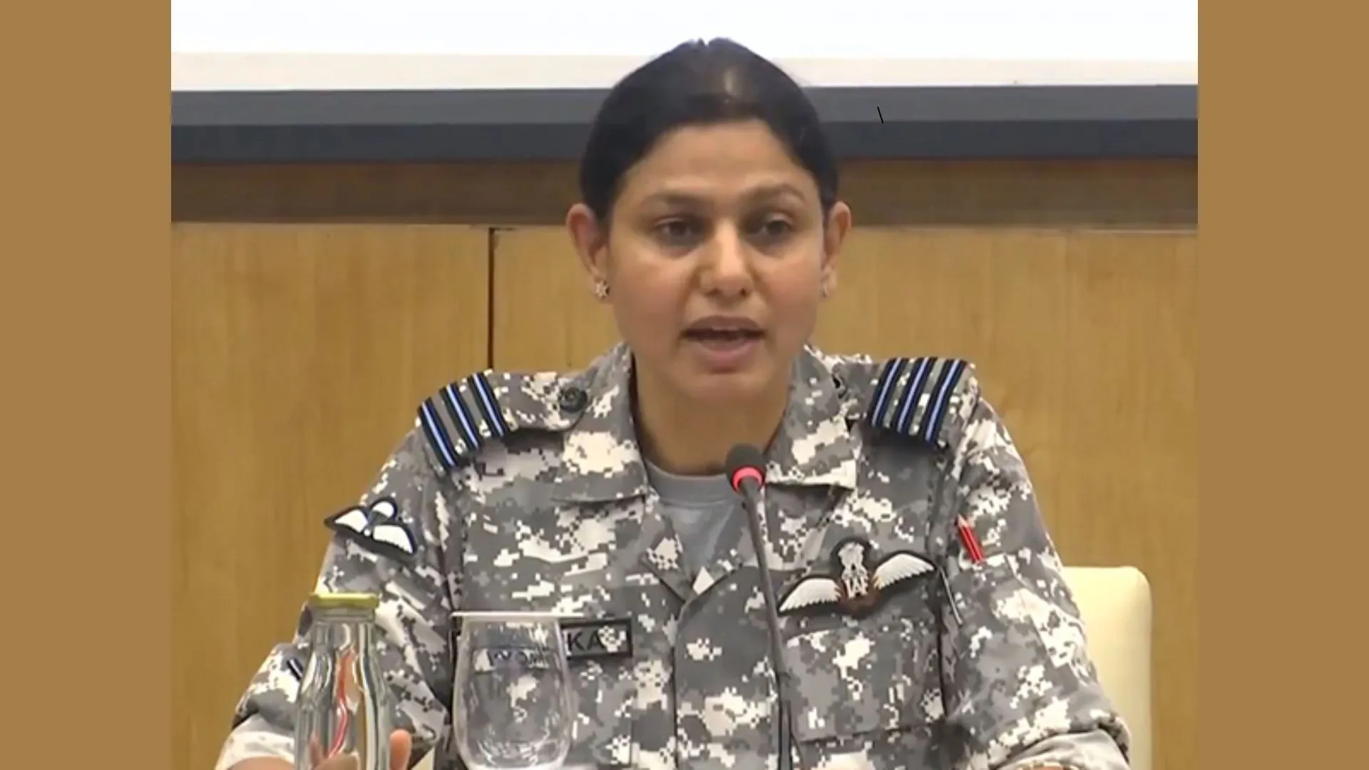 Pakistan Army Moving Troops Towards Forward: Vyomika Singh | Watch