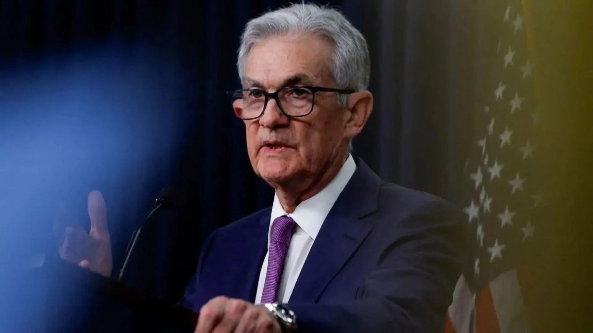 Trump Presses Fed Chief Powell To Cut Rates In First Face-To-Face Since Return