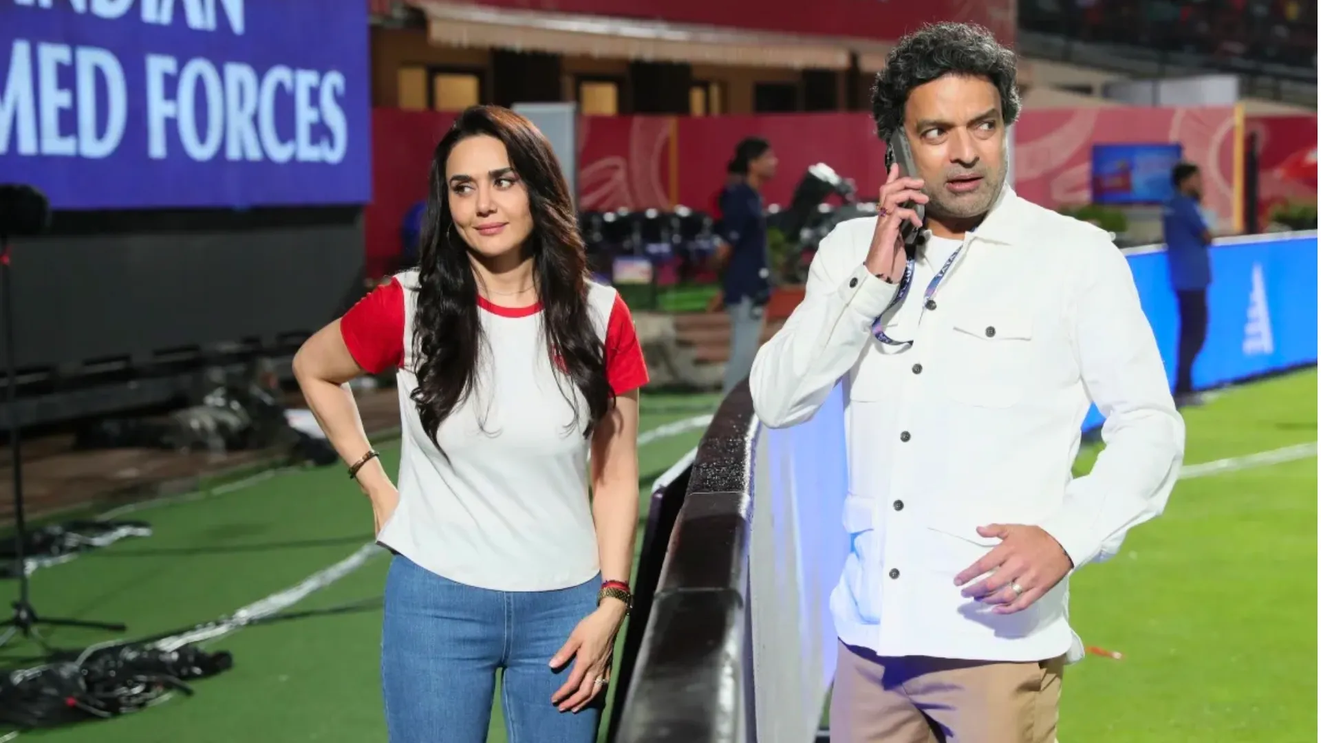 Preity Zinta Urges Fans to Leave Stadium After PBKS vs DC IPL Match Called Off | Watch