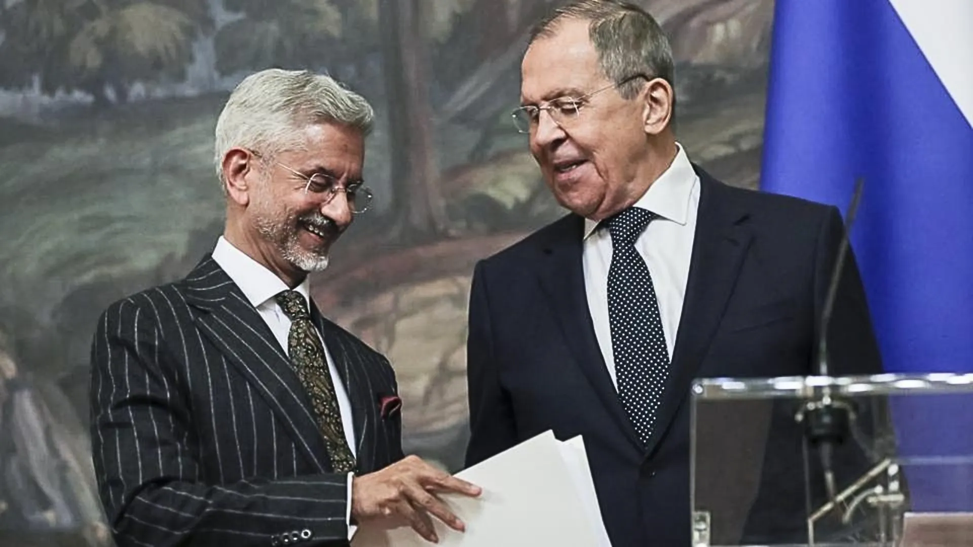 Russia’s Lavrov Urges India, Pakistan to Resolve Disputes Through Dialogue in Talks with Jaishankar