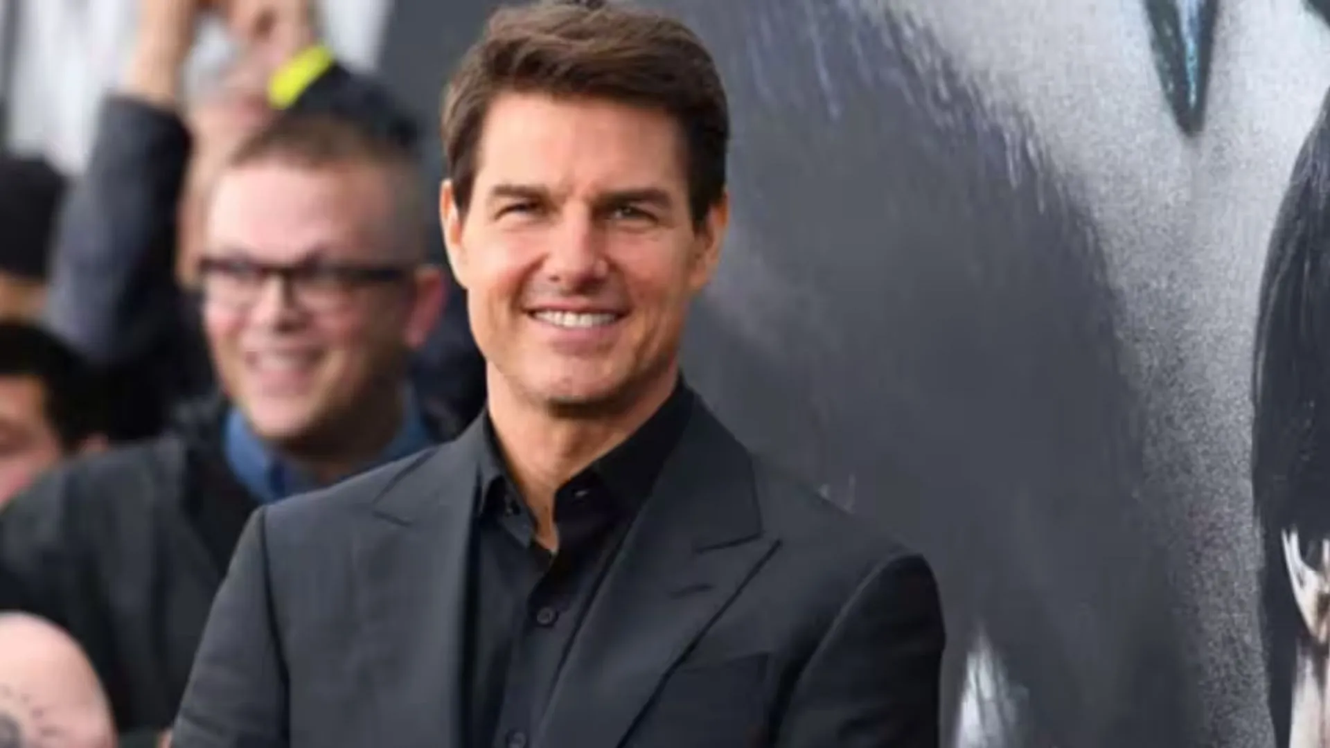 Tom Cruise Charms Fans With Sweet Hindi Message After Visiting India | WATCH