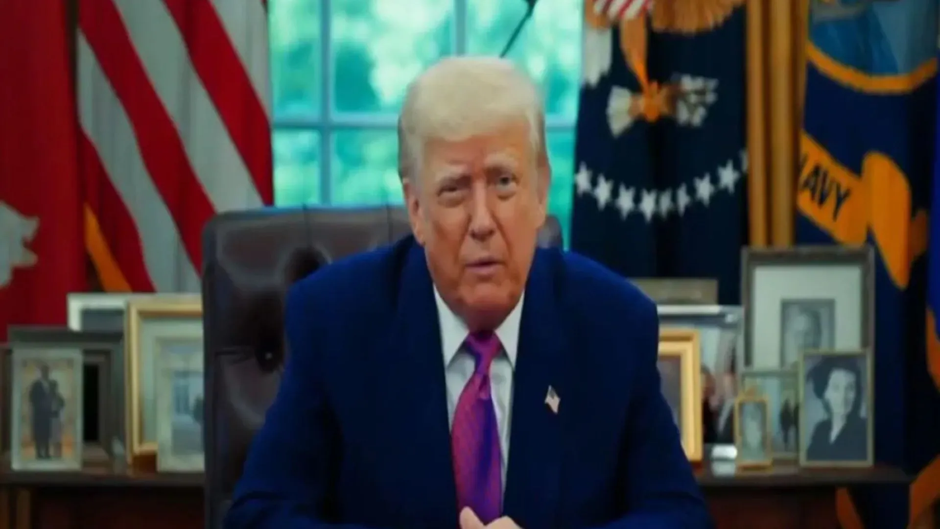 Trump Credits Trade Leverage for De-escalating India-Pakistan Tensions | Watch