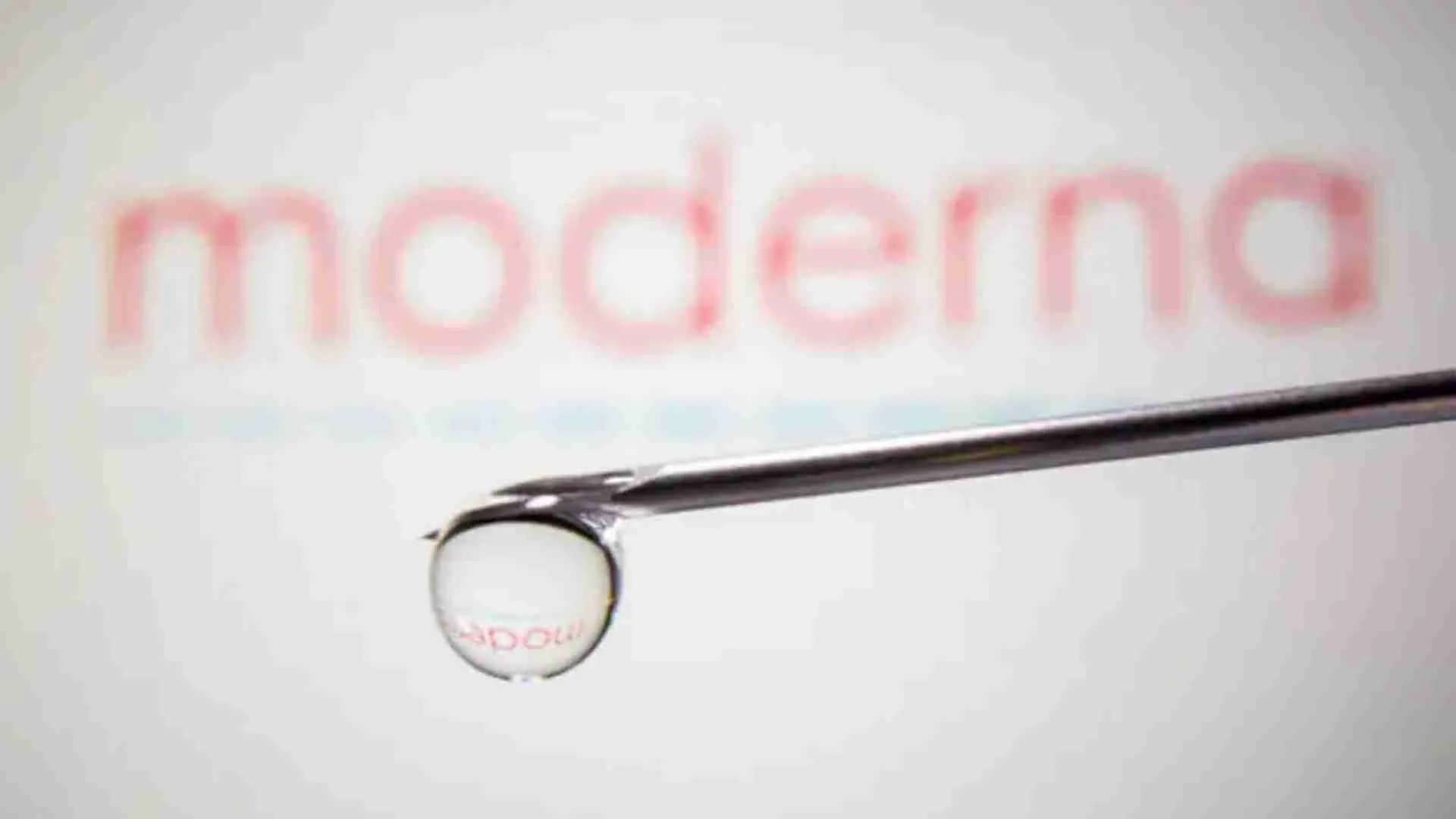 Trump Dumps Massive Moderna Vaccine Deal: 0M Bird Flu Project Terminated