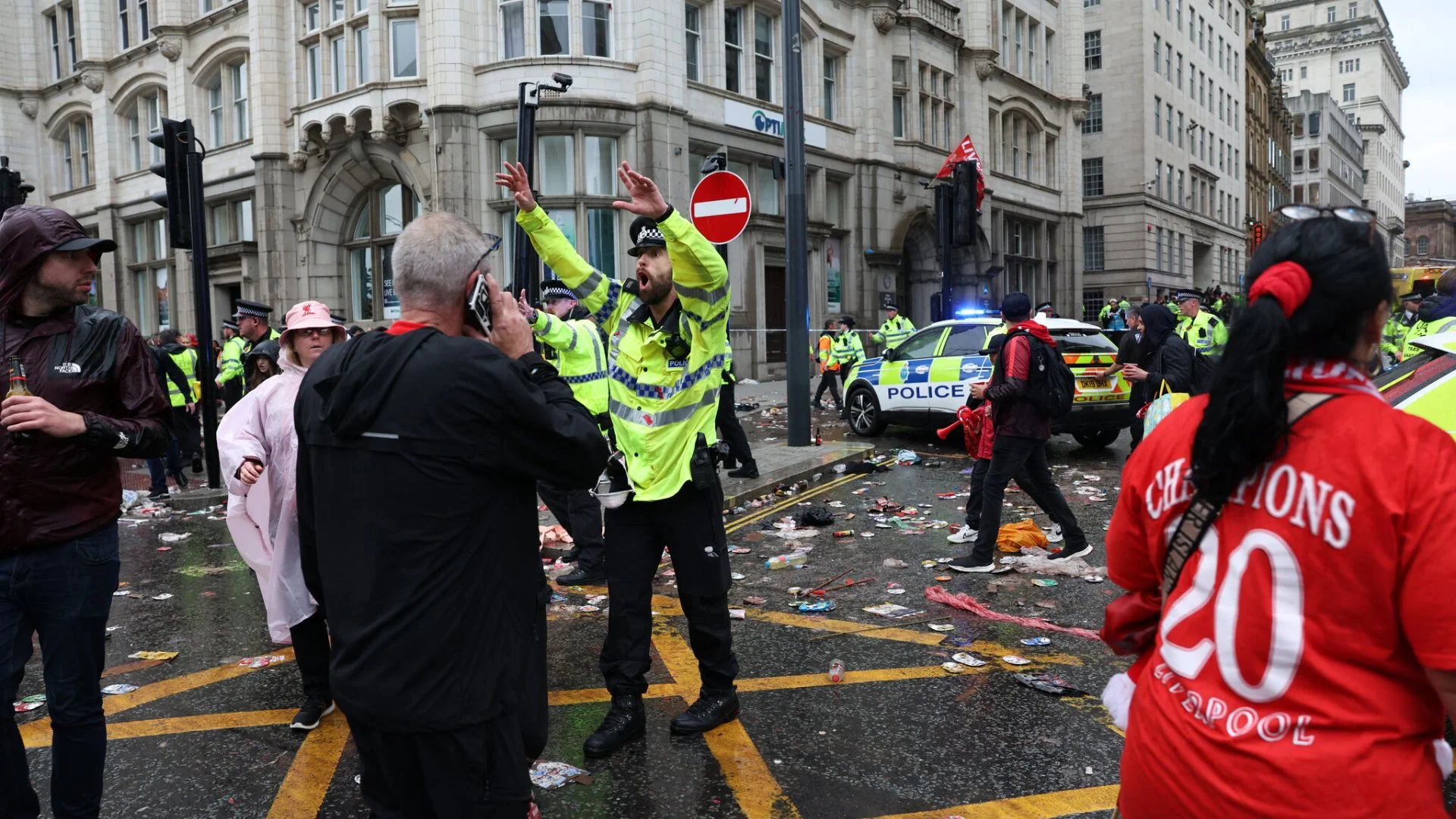 Car Rams Into Liverpool Fans During Title Parade, Local Man Arrested Amid Chaos