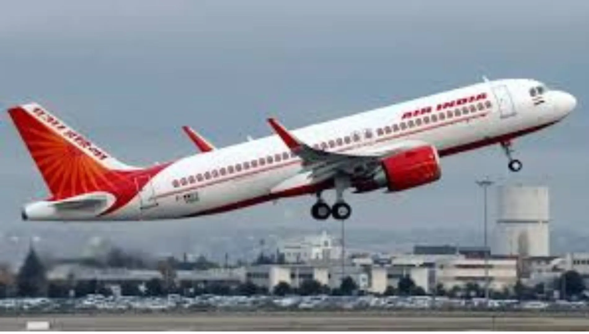 Passengers, Crew Fall Ill on Air India Flight; Food Poisoning Suspected
