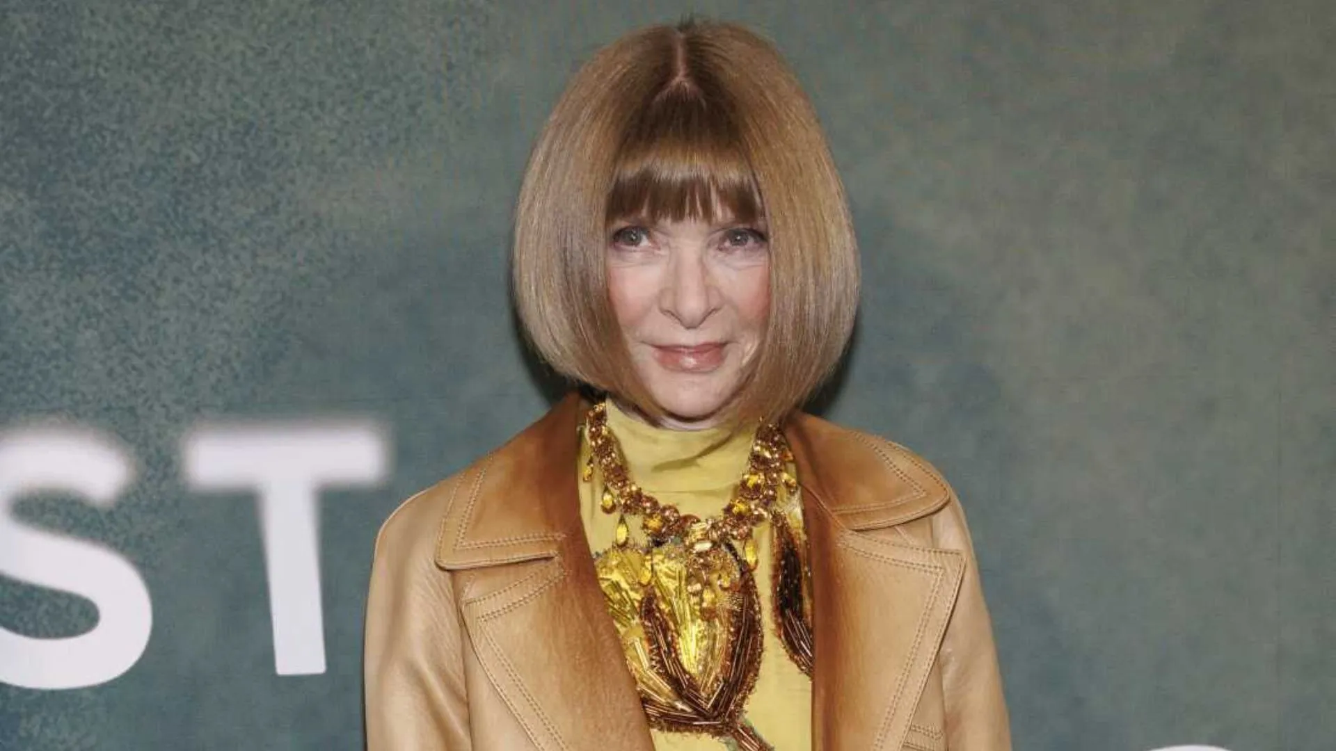 Anna Wintour Steps Down As Vogue Editor-in-Chief After 37 Years