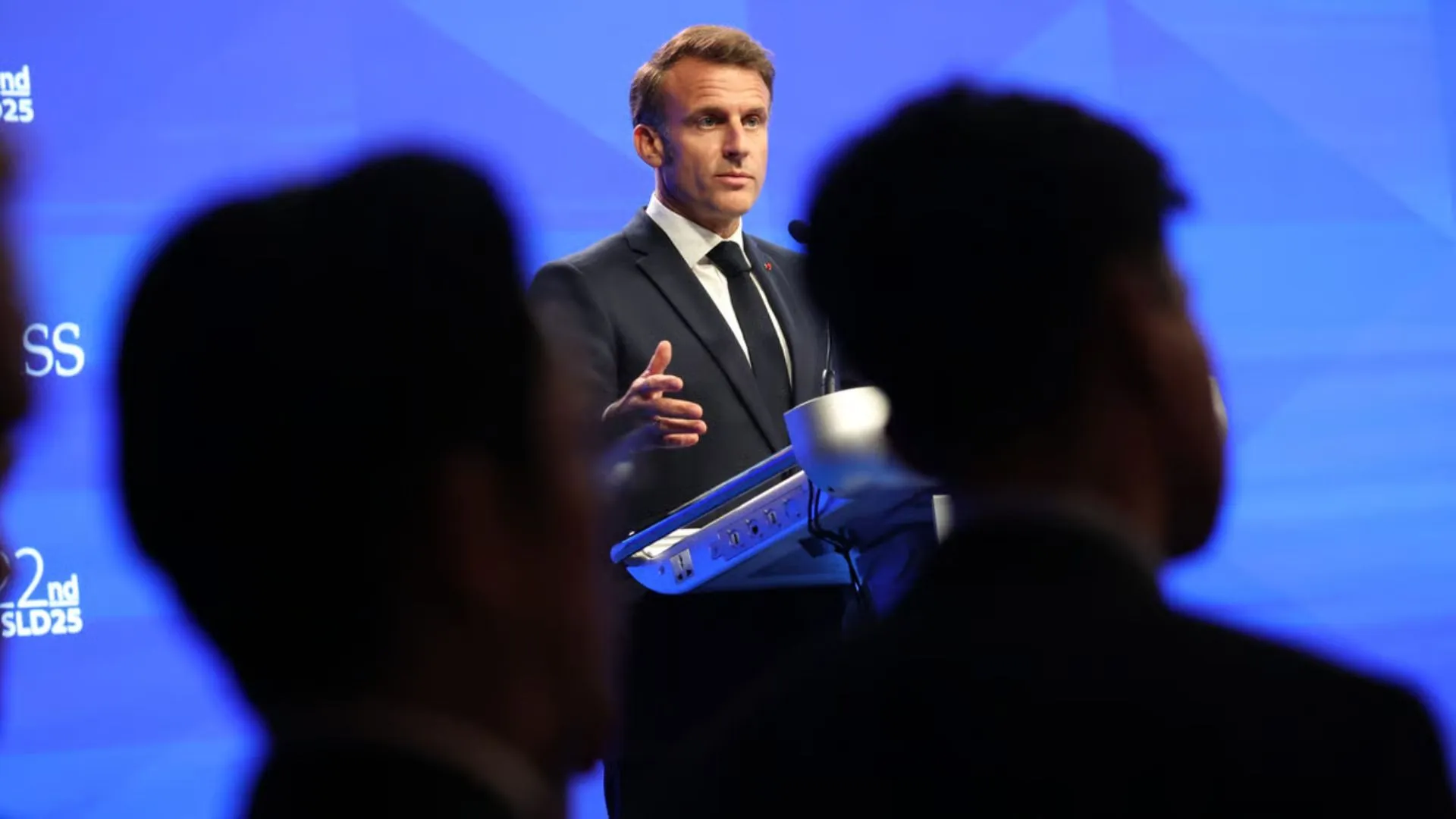 China Criticises Macron Over Taiwan-Ukraine War Comparison, Calls Remarks ‘Unacceptable’