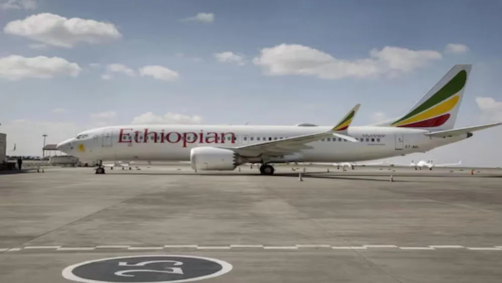 Ethiopian Airlines Boeing 787 Makes Emergency Landing in Mumbai After Cabin Pressure Drop