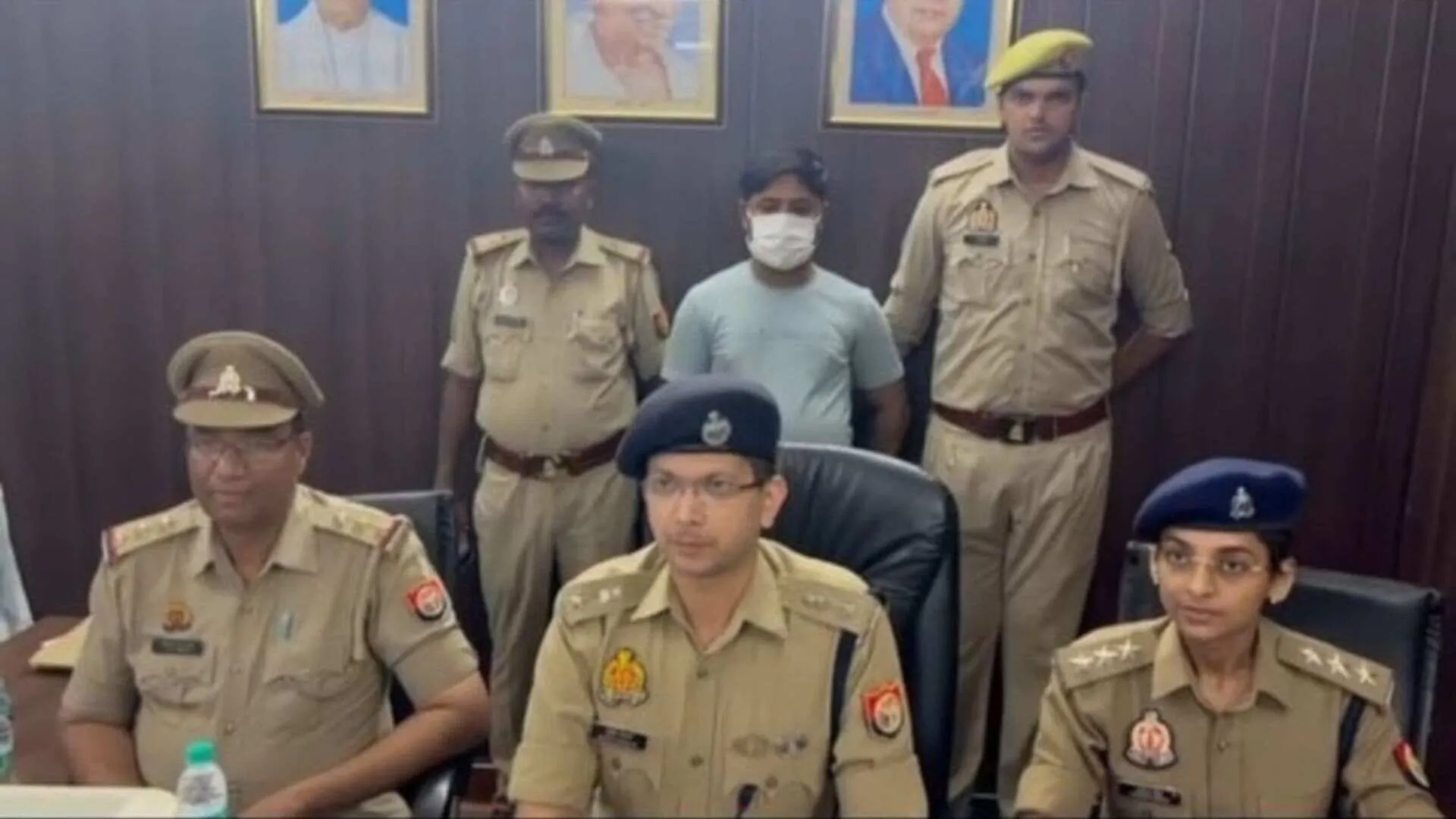 Fake Journalist Busted in Noida for Job Scam, Duped Over 100 Youths with Fake MNC Offers