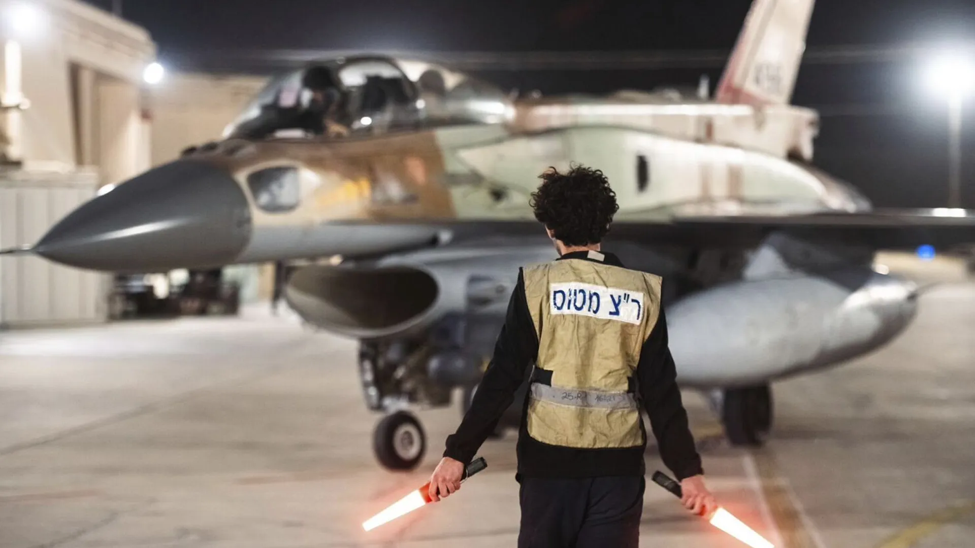 Israeli Fighter Jets Bomb Iran’s SPND in Strategic Air Assault | Watch