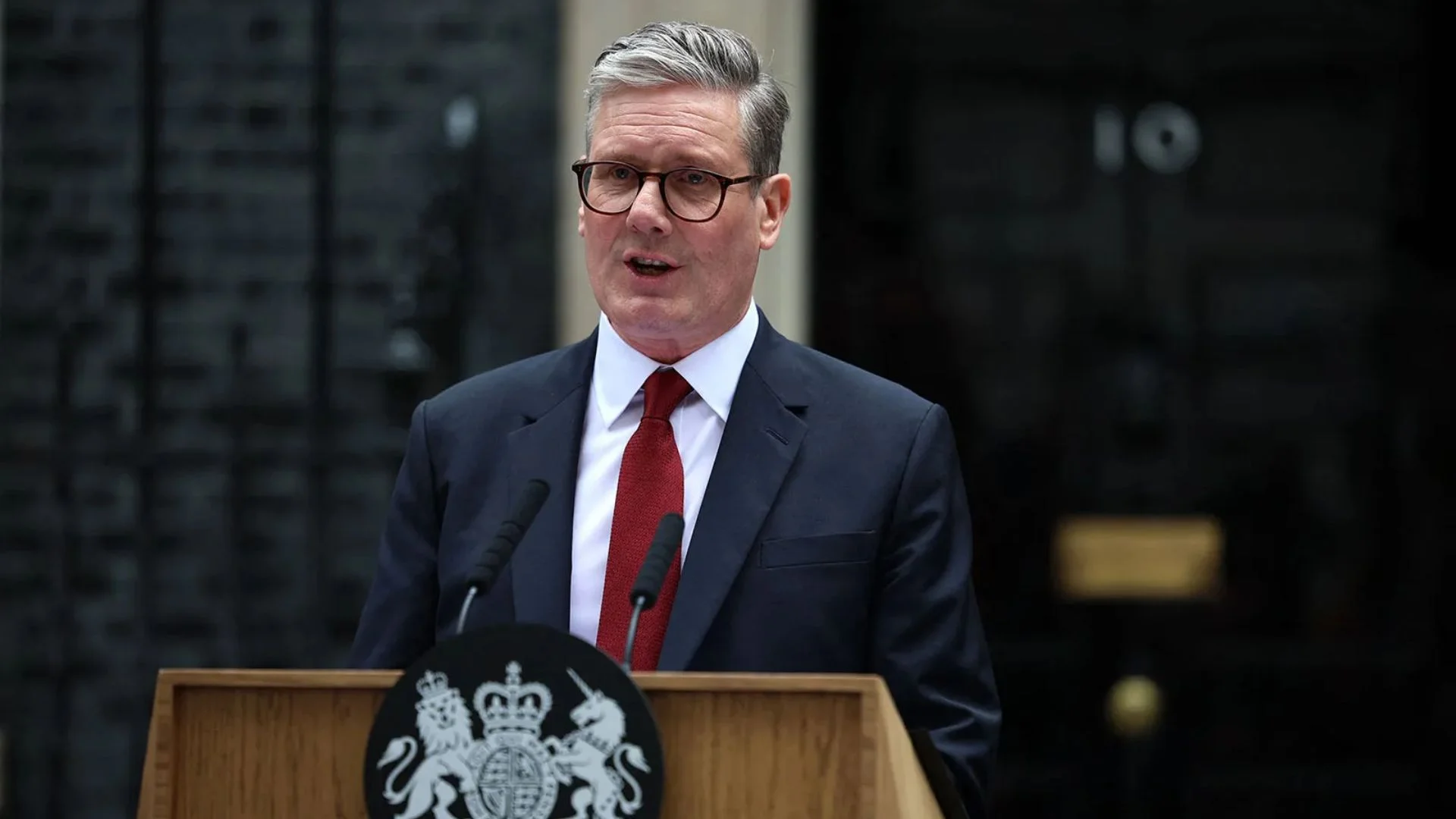 Keir Starmer Agrees To National Probe Into ‘Grooming Gangs’ After Public Outcry