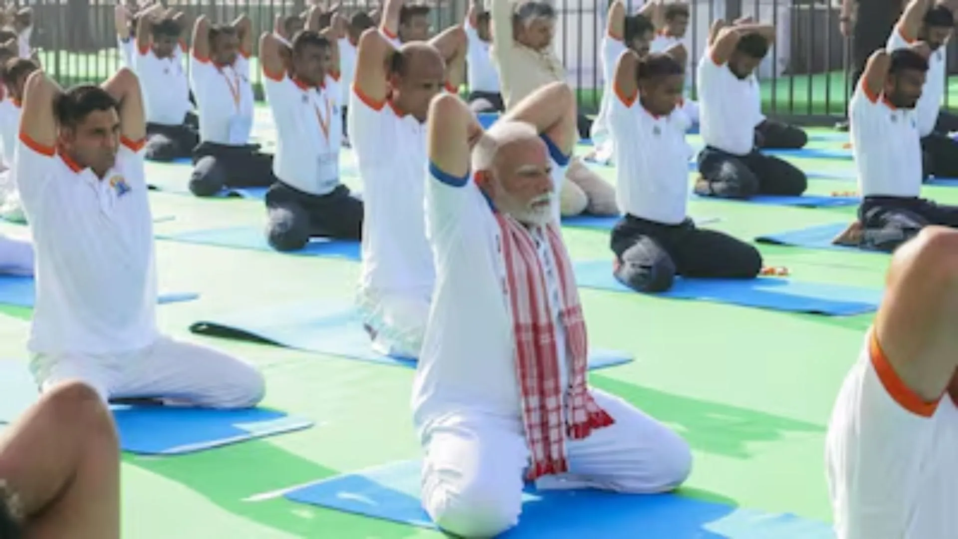International Day of Yoga Day 2025: PM Modi Leads from Visakhapatnam | WATCH