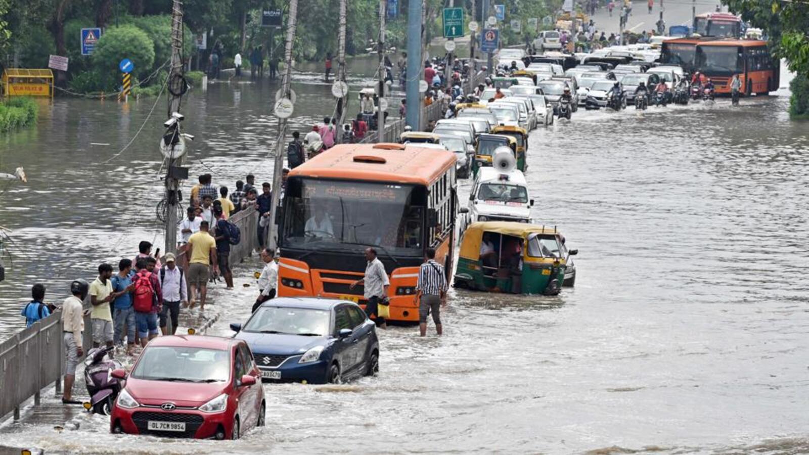 Delhi works on flood control ahead of monsoon